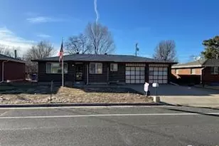 425 35th Ave Ct, Greeley, CO 80634 - Photo 2