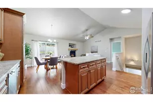 6122 W 8th St, Greeley, CO 80634 - Photo 4
