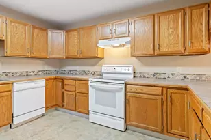 1050 S St Vrain Ave, Estes Park, CO 80517 - Photo 8