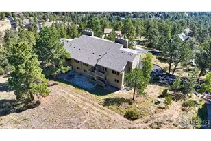 1070 Crestview Ct, Estes Park, CO 80517 - Photo 4