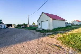 39281 Co Rd 38, Fleming, CO 80728 - Photo 32