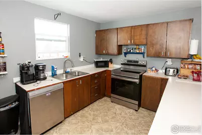 731 Douglas St, Sterling, CO 80751 - Photo 8