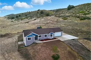 2272 Golden Valley Rd, Loveland, CO 80537 - Photo 4