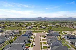 1923 High Plains Dr, Longmont, CO 80503 - Photo 38