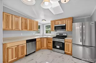 381 W 5th St, Rifle, CO 81650 - Photo 8