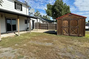 601 E 2nd St, Akron, CO 80720 - Photo 18