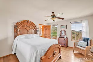 11730 Pointe View Dr, Longmont, CO 80503 - Photo 32