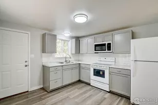 732 N Madison Ave, Loveland, CO 80537 - Photo 8