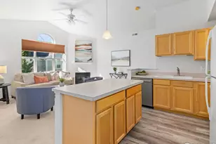 640 Gooseberry Dr, Longmont, CO 80503 - Photo 14