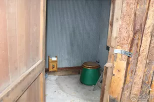 223 Riverside Dr, Lyons, CO 80540 - Photo 32