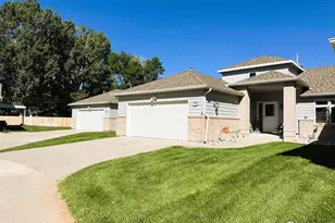 1130 S 9th Ave, Sterling, CO 80751 - Photo 2