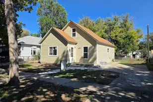 407 Carson St, Brush, CO 80723 - Photo 2