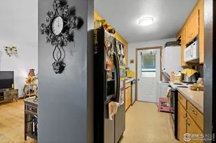 901 W Kelly Dr, Loveland, CO 80537 - Photo 10