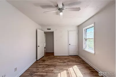818 Hover St, Longmont, CO 80501 - Photo 12