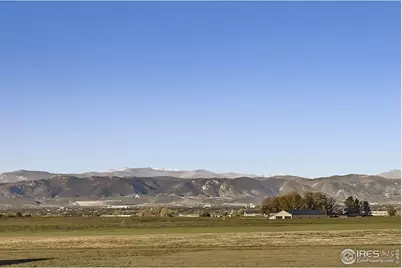 327 Duesenberg Ln, Fort Collins, CO 80524 - Photo 2