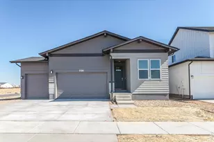 774 Trumpet Ct, Windsor, CO 80550 - Photo 2