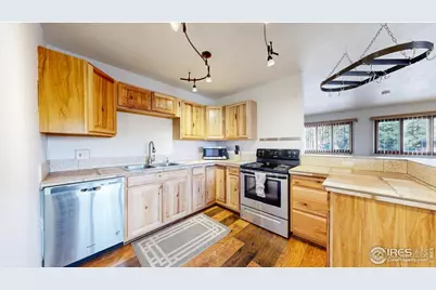 603 Aspen Ave #B4, Estes Park, CO 80517 - Photo 2