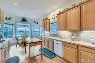 2577 Lake Meadow Dr, Lafayette, CO 80026 - Photo 10