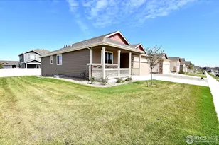 2422 Dandelion Ln, Johnstown, CO 80534 - Photo 2