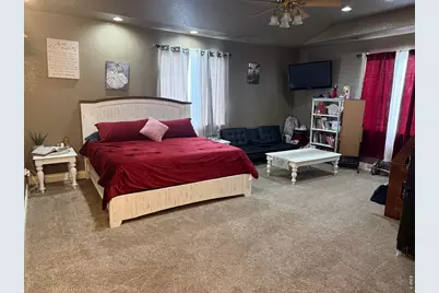 419 E 3rd Ave, Wiggins, CO 80654 - Photo 8