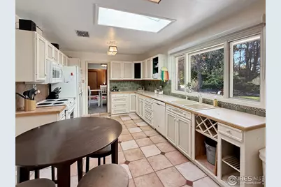 107 Juniper Dr, Sterling, CO 80751 - Photo 8