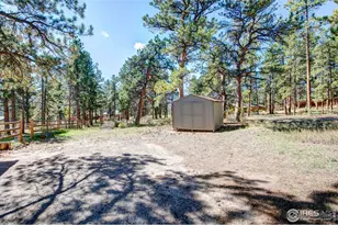 930 Highacres Dr, Estes Park, CO 80517 - Photo 18