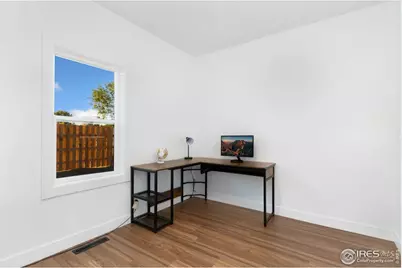 437 Clover Ln, Fort Collins, CO 80521 - Photo 8