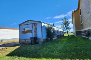 1546 Evans St, Sterling, CO 80751 - Photo 2