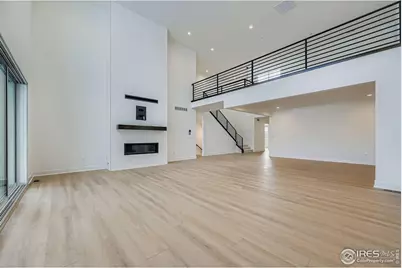 3142 Westcliff Dr, Loveland, CO 80538 - Photo 2