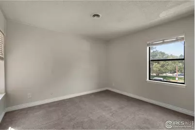 225 E 8th Ave #E-20, Longmont, CO 80504 - Photo 10