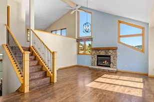 384 Prospect Estates Ct, Estes Park, CO 80517 - Photo 2