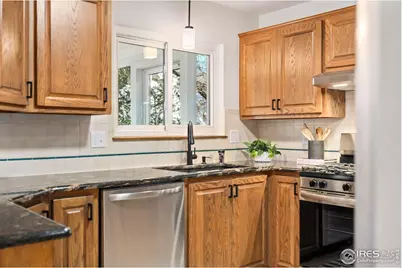 1213 Ashlawn Ct, Fort Collins, CO 80525 - Photo 12