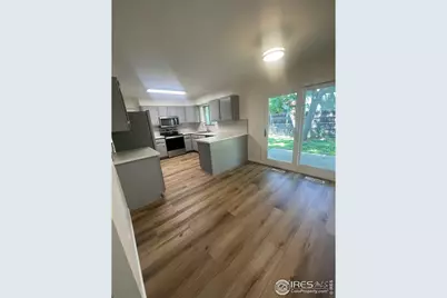 1113 Cypress Dr, Fort Collins, CO 80521 - Photo 2