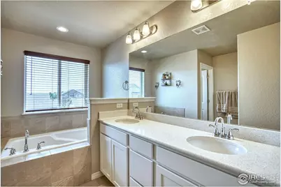 1866 Egnar St, Loveland, CO 80538 - Photo 16