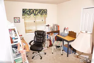 827 E 21st St, Greeley, CO 80631 - Photo 6