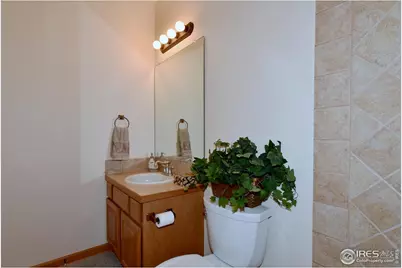 1047 Canal Dr, Windsor, CO 80550 - Photo 36