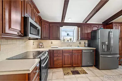 3308 Lakeview Cir, Longmont, CO 80503 - Photo 10