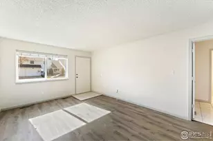 1523 Peacock Pl, Loveland, CO 80537 - Photo 4