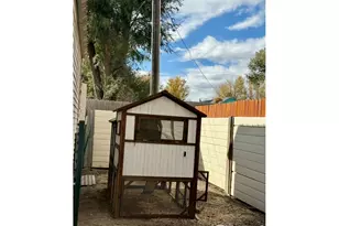 240 S Baxter Ave, Holyoke, CO 80734 - Photo 28