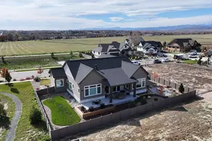 1246 Swan Peter Dr, Berthoud, CO 80513 - Photo 38