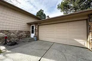 2421 Oleander Ct, Loveland, CO 80538 - Photo 2