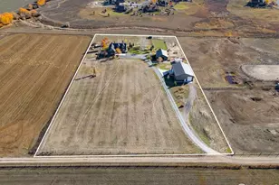 1822 Quarter Ln, Berthoud, CO 80513 - Photo 2