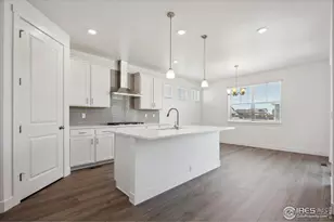 1922 Chaffee Crst Dr, Berthoud, CO 80513 - Photo 4