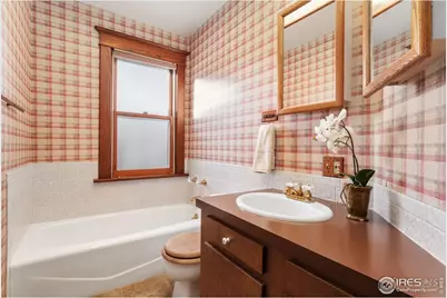 835 7th St, Berthoud, CO 80513 - Photo 18