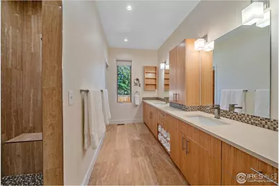 1930 S Newport St, Denver, CO 80224 - Photo 16