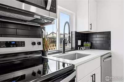 125 E 15th St, Loveland, CO 80538 - Photo 16