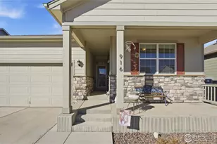 916 Birchdale Ct, Windsor, CO 80550 - Photo 4