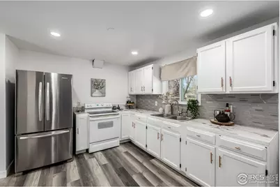 11087 E Montview Blvd, Aurora, CO 80010 - Photo 16