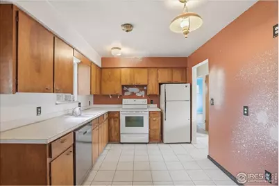 1113 Fairview Dr, Fort Collins, CO 80521 - Photo 12