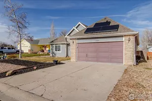 2307 Alysse Ct, Johnstown, CO 80534 - Photo 2